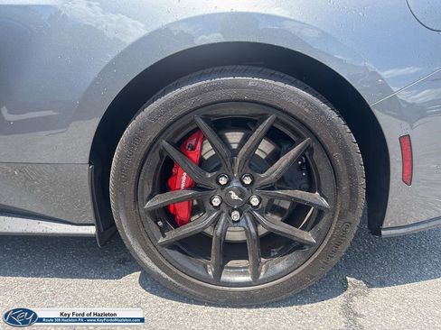 Used 2025 Ford Mustang GT Premium RWD image 13