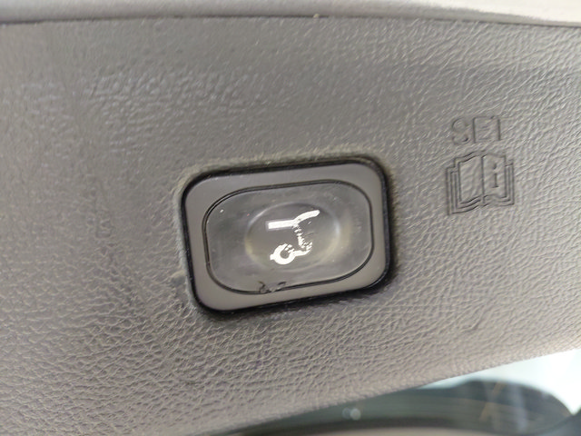Used 2024 Ford Edge Titanium AWD/4WD image 19