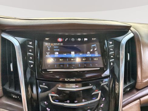 Used 2016 Cadillac Escalade ESV Platinum AWD/4WD image 12