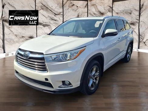 Used 2015 Toyota Highlander Limited Platinum AWD/4WD image 3