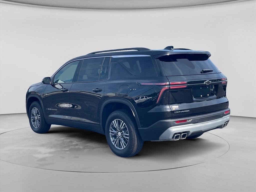 New 2026 Chevrolet Traverse LT w/ Enhanced Driving Package FWD image 5