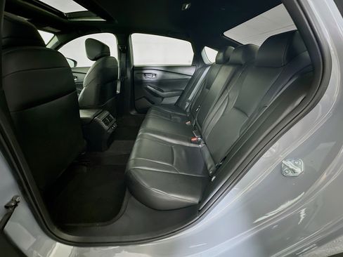 Used 2025 Honda Accord Sport image 30