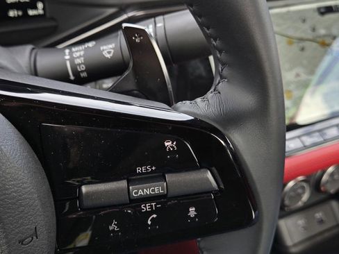 Used 2024 Nissan Z Performance w/ Floor Mat Package image 26