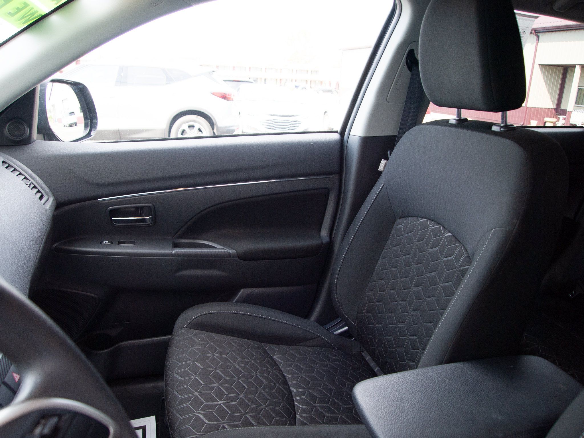 Used 2025 Mitsubishi Outlander Sport ES AWD/4WD image 14