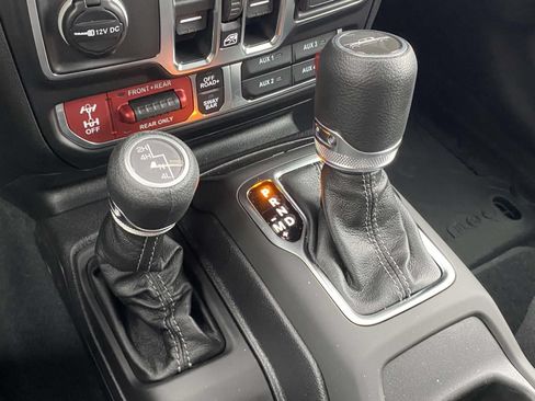 New 2026 Jeep Gladiator Rubicon AWD/4WD image 29