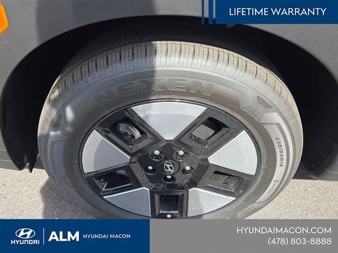 New 2026 Hyundai Santa Fe SE FWD image 12