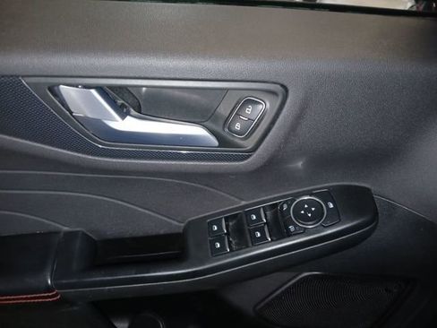 Used 2024 Ford Escape ST-Line w/ Tech Pack #1 AWD/4WD image 16