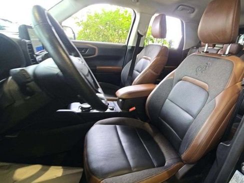 Used 2021 Ford Bronco Sport Outer Banks AWD/4WD image 5