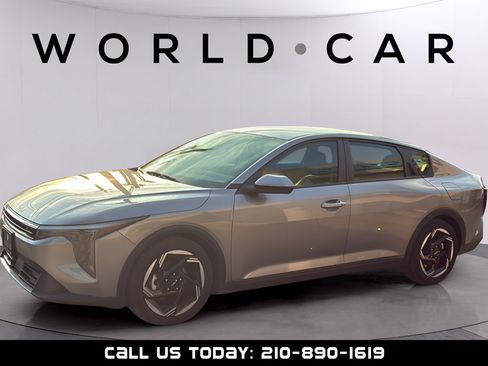 Used 2025 Kia K4 EX FWD image 7