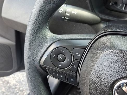Used 2025 Toyota Corolla LE FWD image 20