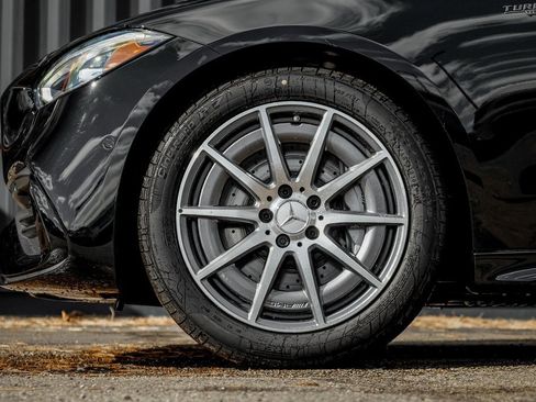 New 2026 Mercedes-Benz C 43 AMG 4MATIC Sedan image 4