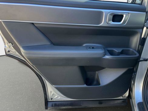 Used 2025 Hyundai Santa Fe XRT image 11