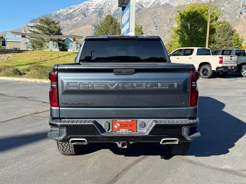 Used 2019 Chevrolet Silverado 1500 LT Trail Boss w/ Bed Protection Package AWD/4WD image 9