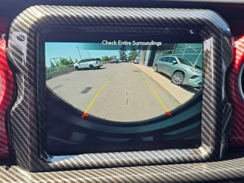 Used 2021 Jeep Wrangler Unlimited Sahara AWD/4WD image 30