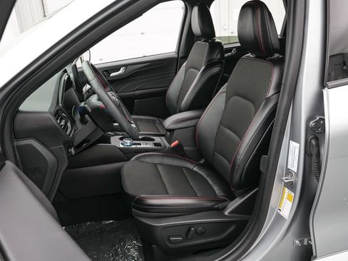 Certified 2024 Ford Escape ST-Line w/ Tech Pack #1 AWD/4WD image 12