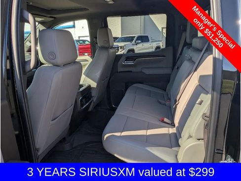 Used 2025 GMC Sierra 1500 SLT w/ SLT Premium Package image 10