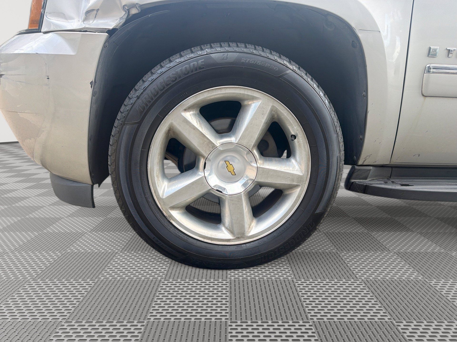 Used 2009 Chevrolet Tahoe LTZ AWD/4WD image 19