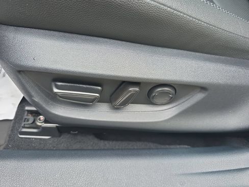 Used 2025 Toyota Camry XSE FWD image 21