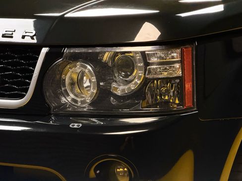 Used 2013 Land Rover Range Rover Sport HSE image 7