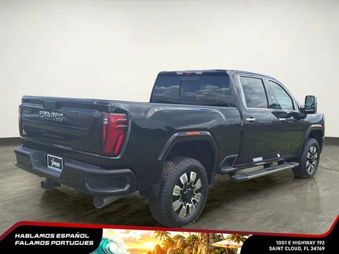 New 2026 GMC Sierra 2500 Denali w/ Denali Reserve Package AWD/4WD image 7