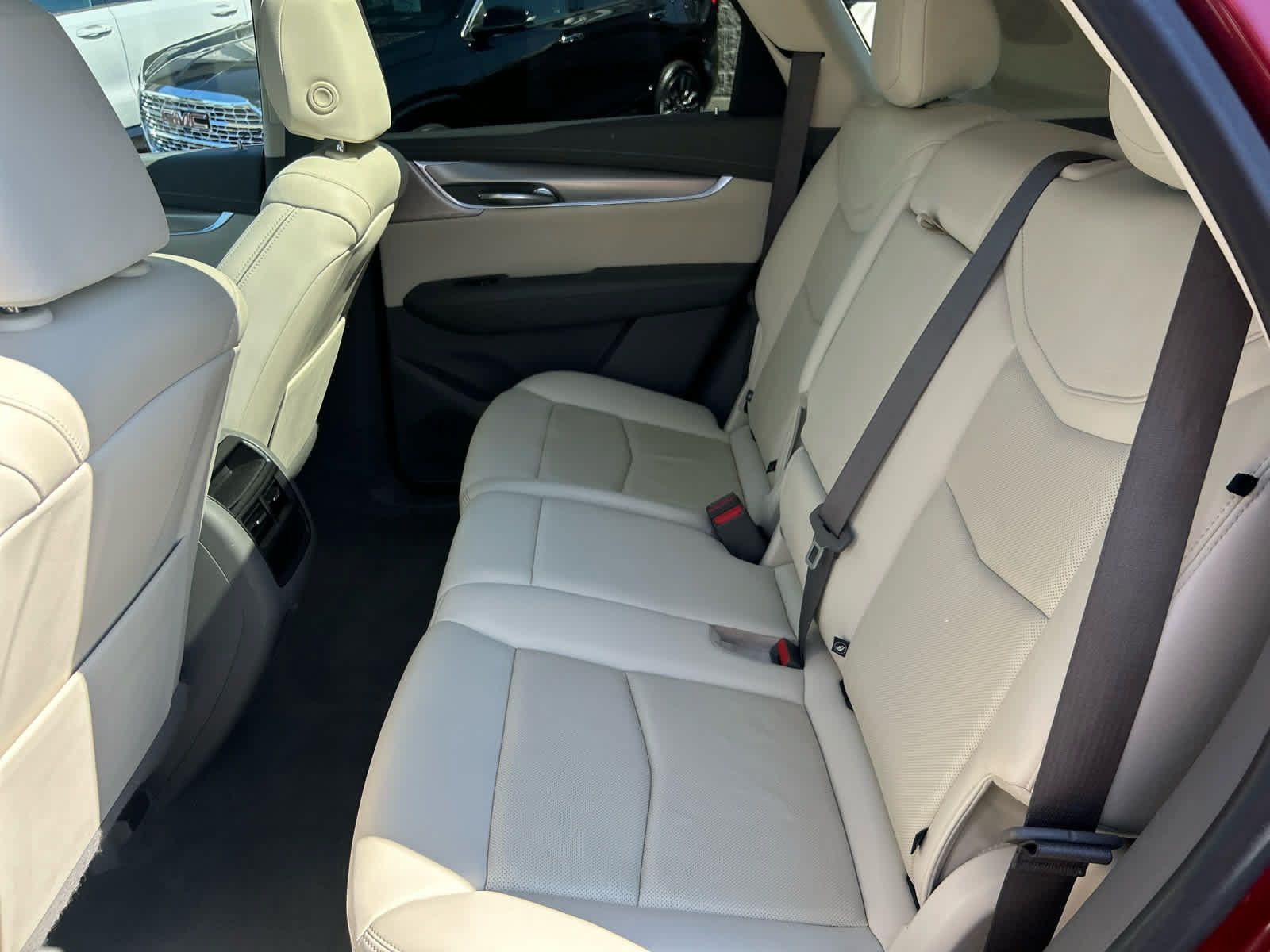 Used 2021 Cadillac XT5 Premium Luxury AWD/4WD image 25
