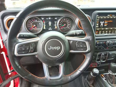 Certified 2021 Jeep Gladiator Mojave AWD/4WD image 13