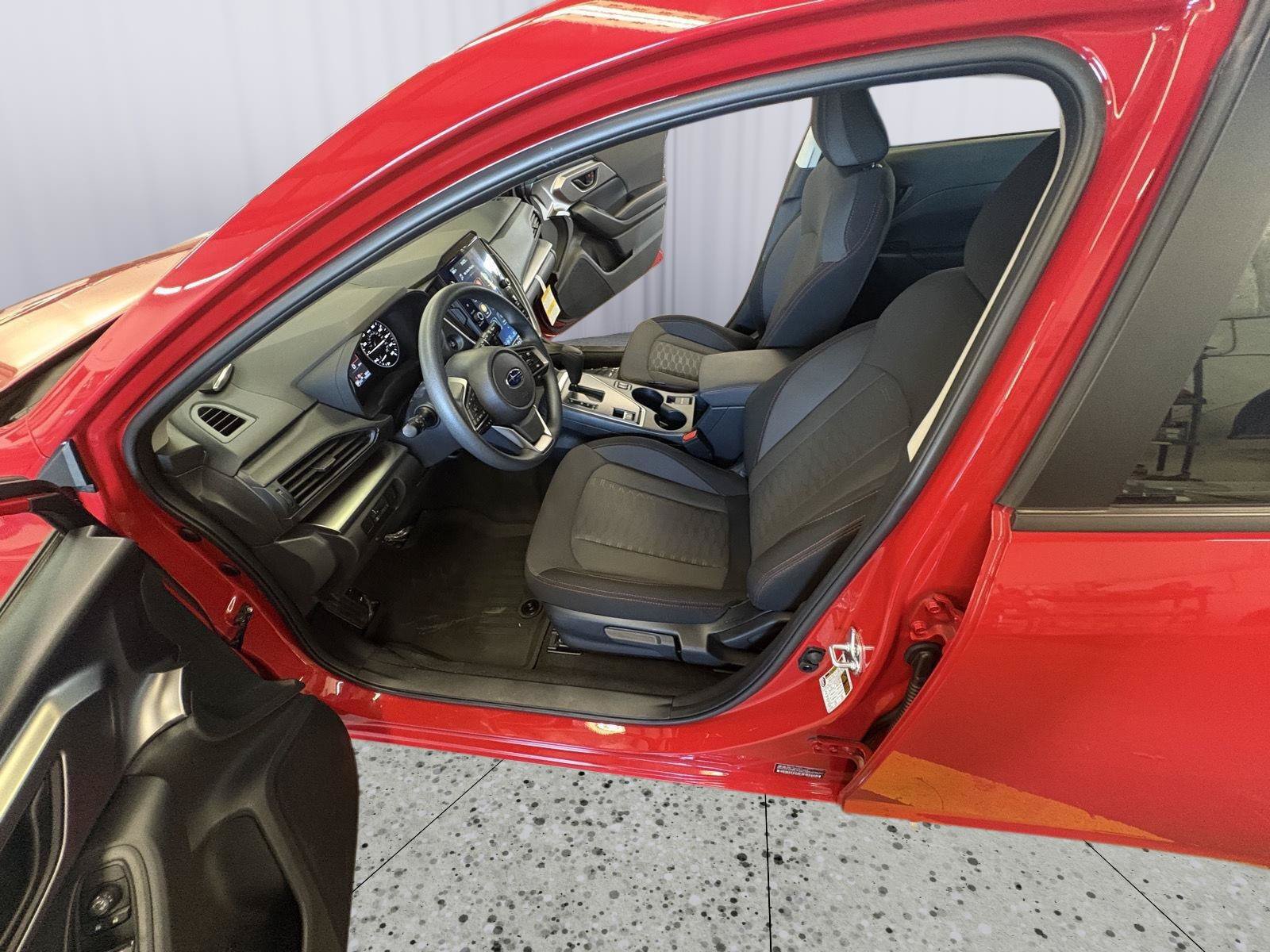 Used 2025 Subaru Impreza 2.0i Sport AWD/4WD image 25