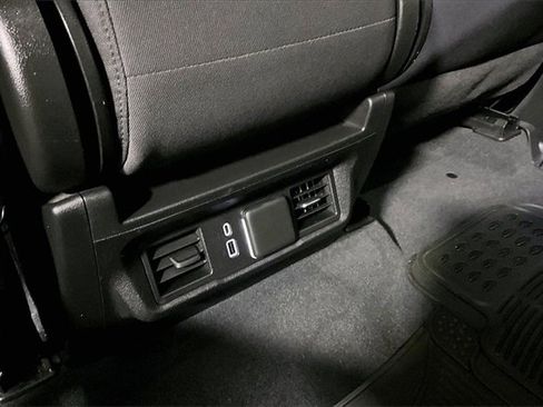 Certified 2022 Chevrolet Silverado 1500 LT image 28