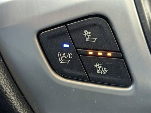 Used 2014 GMC Sierra 1500 SLT w/ SLT Crew Cab Value Package image 19