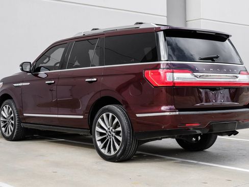 Used 2019 Lincoln Navigator Select w/ Technology Package image 5
