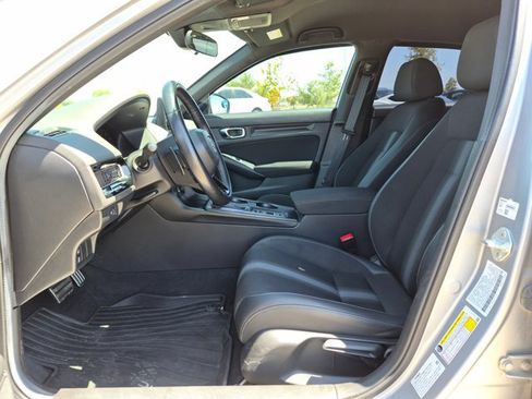 Used 2024 Honda Civic Sport image 17