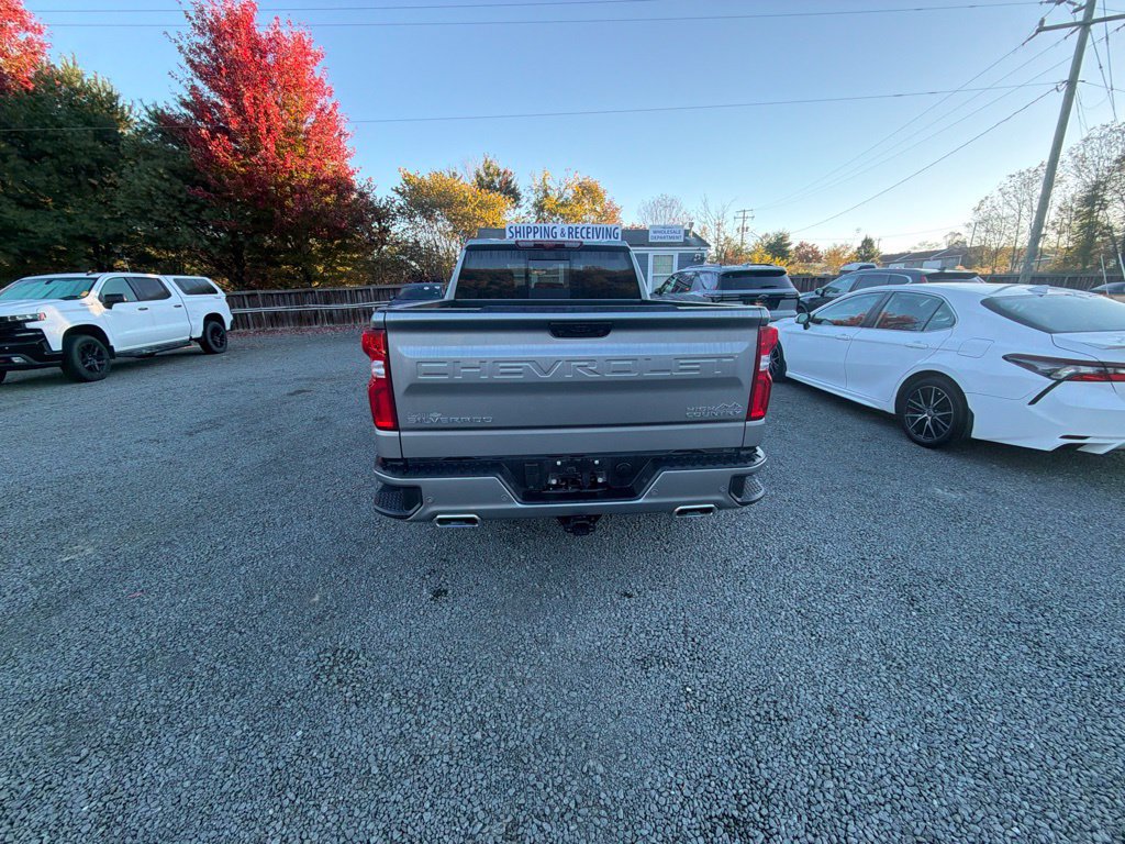 Used 2026 Chevrolet Silverado 1500 High Country w/ High Country Premium Package AWD/4WD image 6