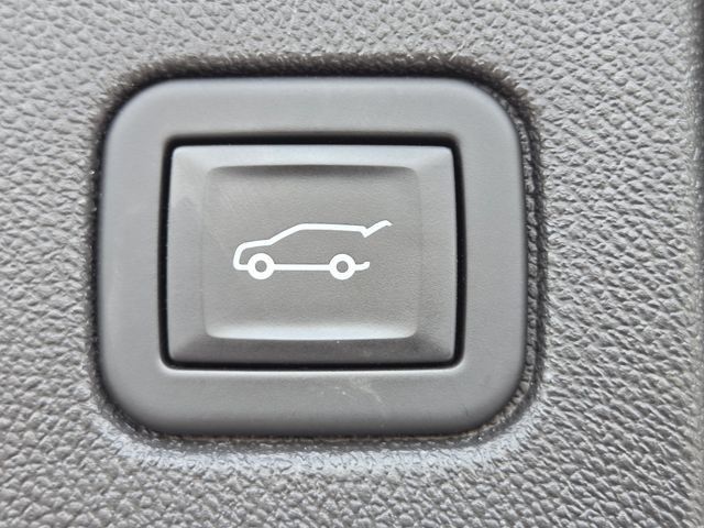 Used 2024 Chevrolet Equinox LT FWD image 18