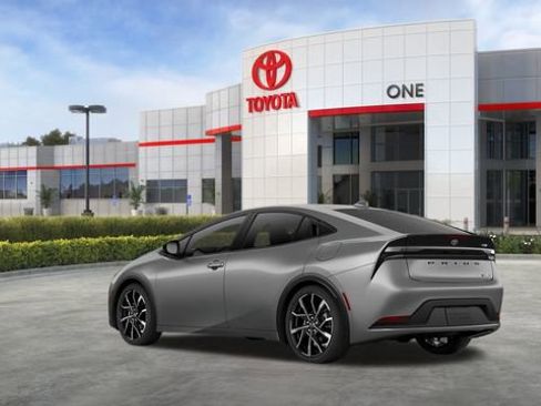 New 2026 Toyota Prius XSE image 7