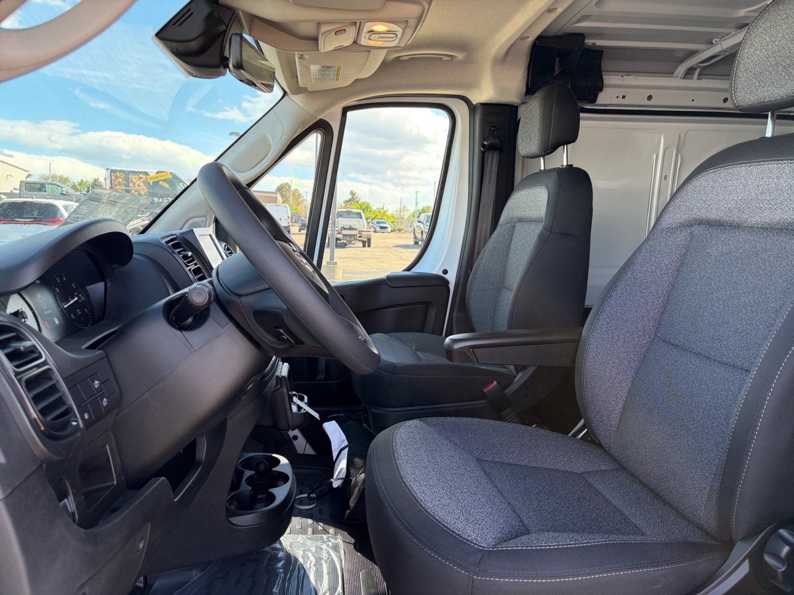 New 2026 RAM ProMaster 1500 w/ Convenience Group FWD image 13