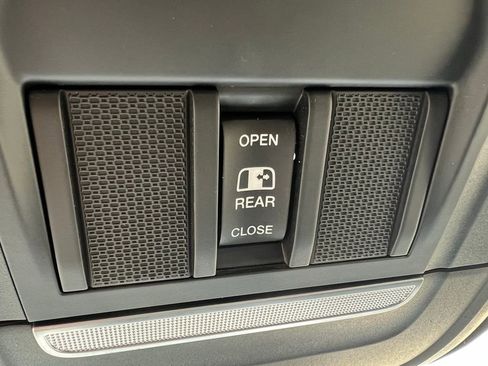 Used 2021 RAM 1500 Big Horn image 46