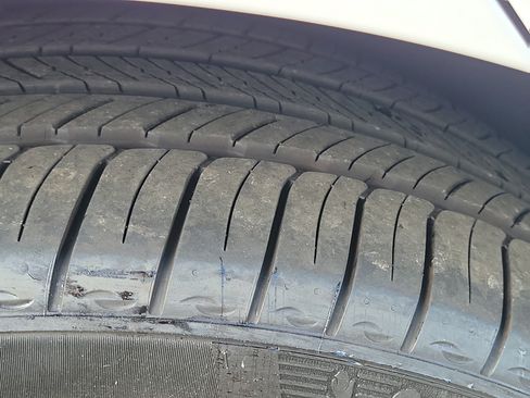 Certified 2026 Genesis GV80 3.5T Prestige AWD/4WD image 25