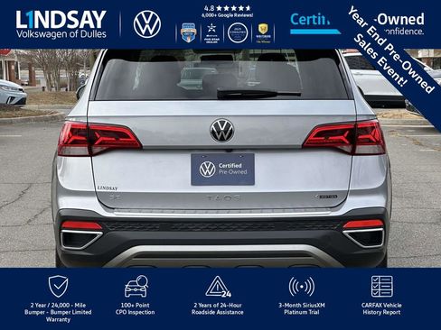 Used 2022 Volkswagen Taos SE w/ Panoramic Sunroof Package image 7
