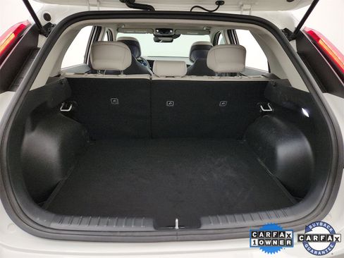 Certified 2024 Kia Niro EX Touring image 21