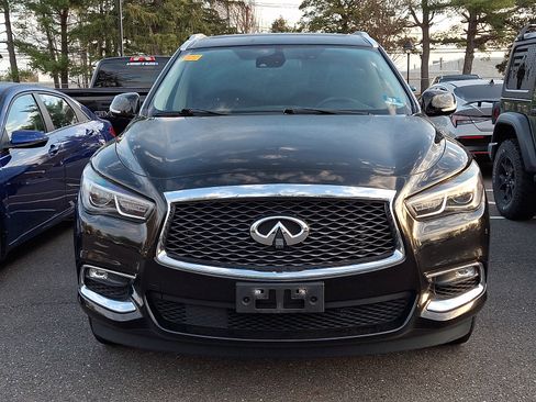 Used 2020 INFINITI QX60 Luxe w/ Essential Package image 3