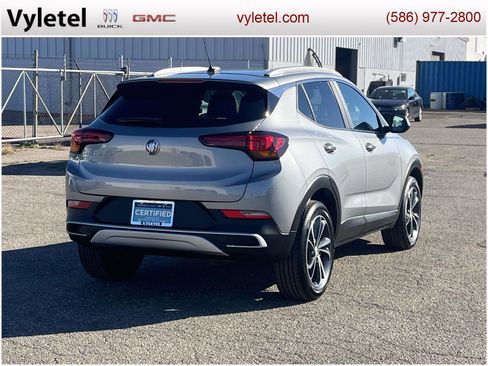 Certified 2023 Buick Encore GX Select image 3
