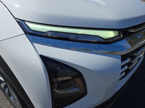 New 2026 Chevrolet Equinox LT w/ Convenience Package II image 10