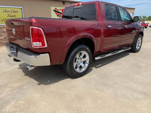 Used 2017 RAM 1500 Laramie w/ Convenience Group AWD/4WD image 2