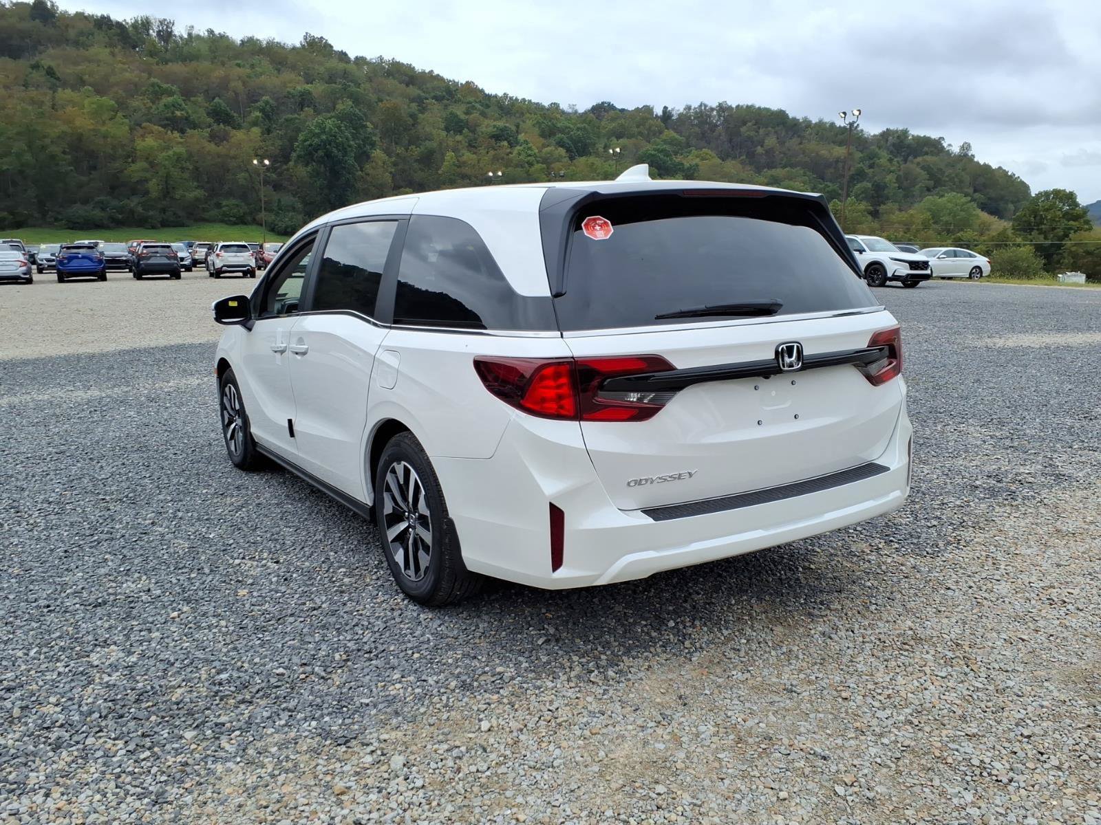 New 2027 Honda Odyssey EX-L image 6