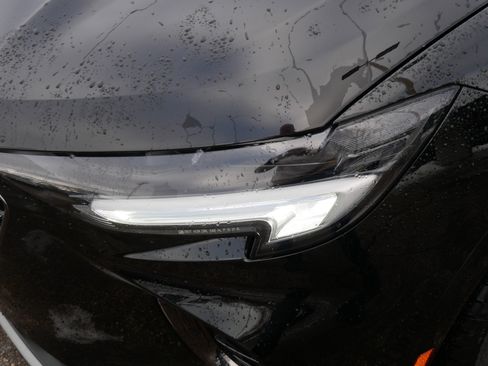 Used 2021 Buick Envision Essence w/ Technology Package I image 16