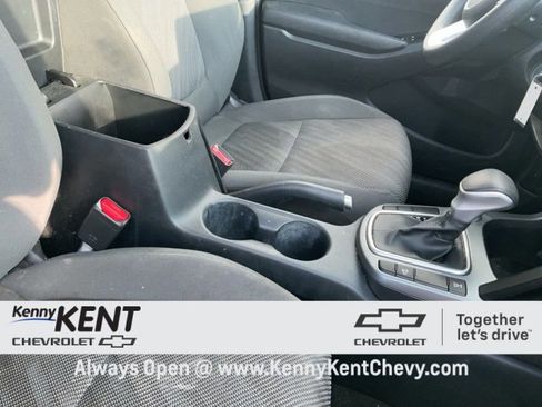 Used 2023 Kia Seltos LX image 11