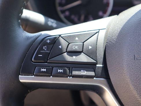 Used 2024 Nissan Sentra SV w/ All-Weather Package FWD image 12