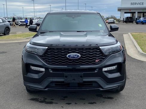 Used 2022 Ford Explorer ST w/ ST High-Performance Pack AWD/4WD image 2