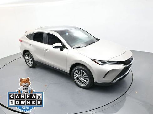 Used 2024 Toyota Venza Limited AWD/4WD image 22