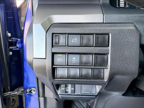 Used 2024 Toyota Tacoma SR5 image 33